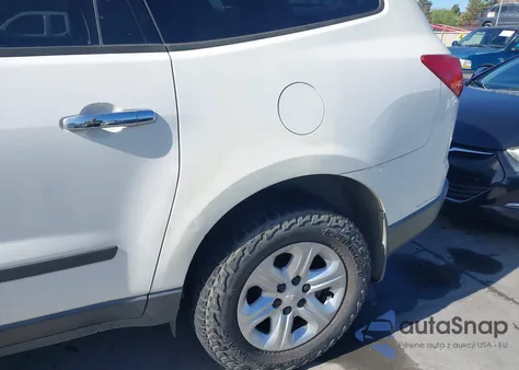 2012 Chevrolet Traverse Ls z USA, uszkodzony, nr VIN 1GNKVFED9CJ200180